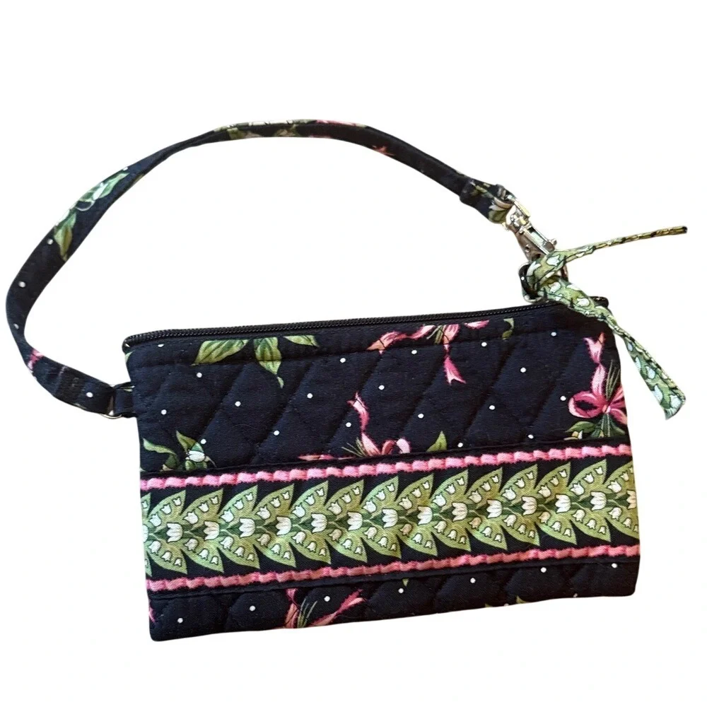Vera Bradley Floral Quilted Cotton‎ Wristlet